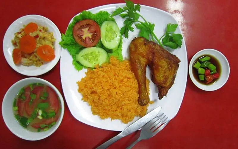 Cơm gà chí thành