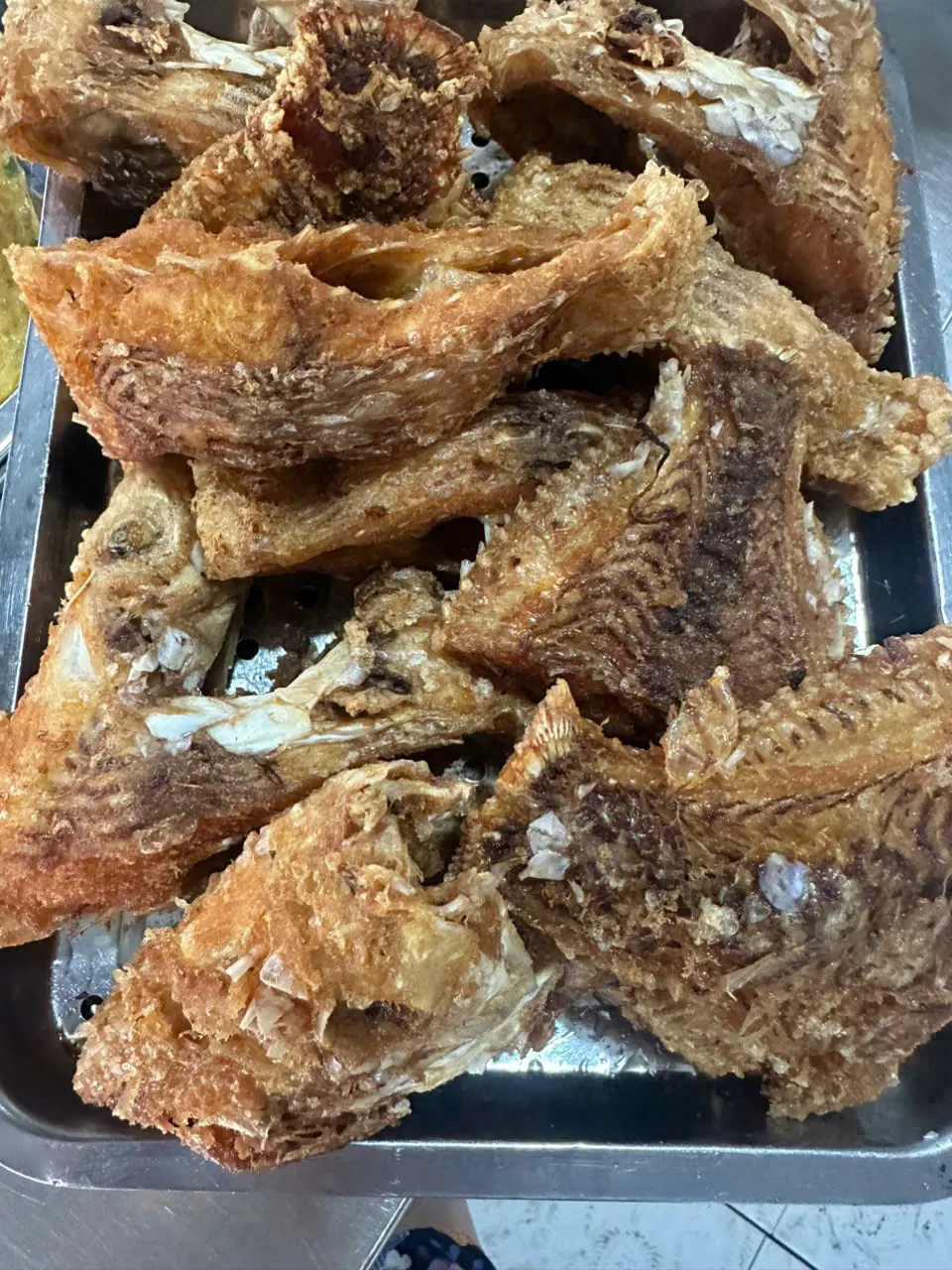 Cá diêu hồng chiên giòn